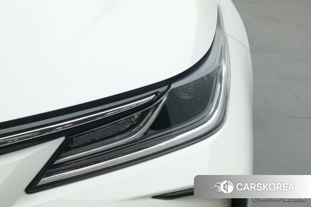 Toyota Corolla id 4300376 из Китая 8