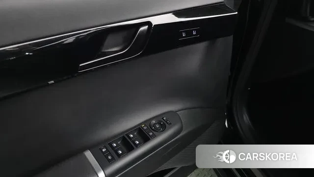 Hyundai Grandeur (GN7) id 3599955 из Кореи 8