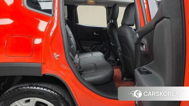 Jeep Renegade id 4501472 из Кореи 8