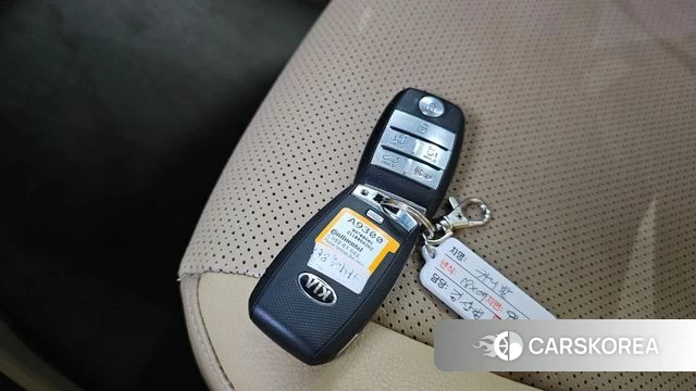 Kia The New Carnival id 4746850 из Кореи 8