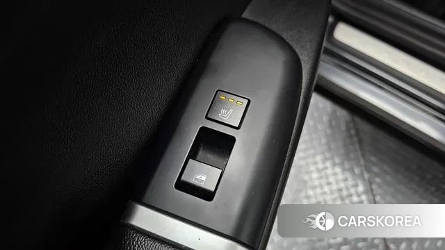 Hyundai Grandeur Hybrid (GN7) id 3649643 из Кореи 8