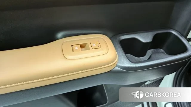 Hyundai Santa Fe (MX5) id 3353635 из Кореи 8