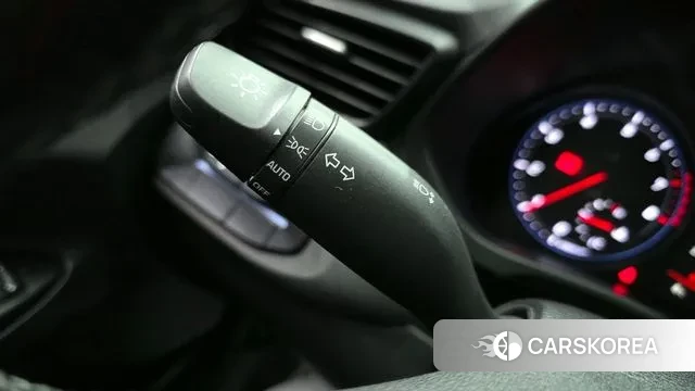 Hyundai Veloster (JS) id 3574080 из Кореи 8