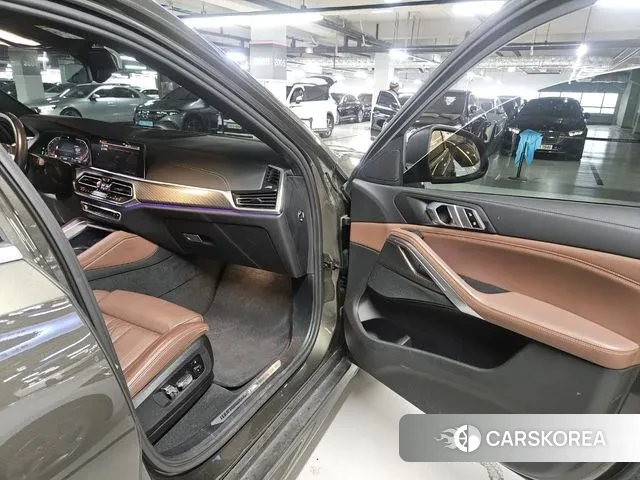 BMW X6 (G06) id 3425337 из Кореи 8