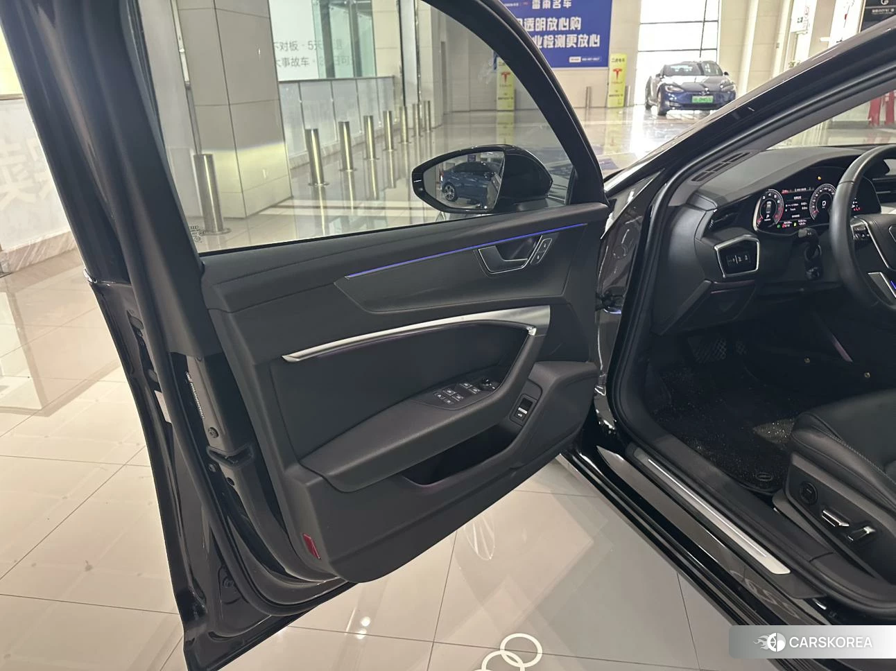 Audi A6L id 4455452 из Китая 8
