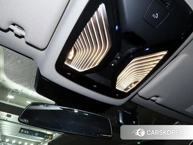 BMW 5 Series (G30) id 3367354 из Кореи 8