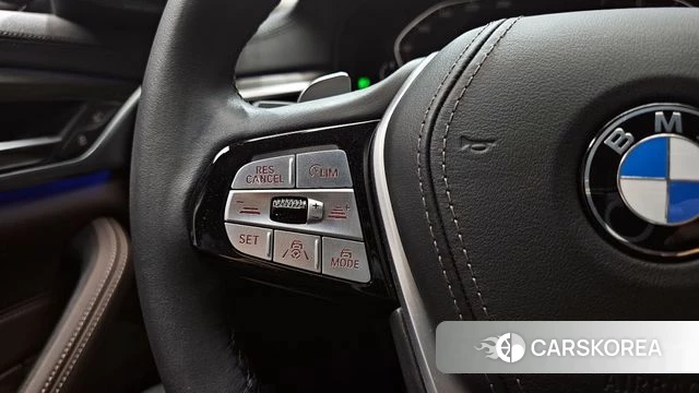 BMW 5 Series (G30) id 4194671 из Кореи 8