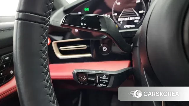 Porsche Taycan id 3671416 из Кореи 8