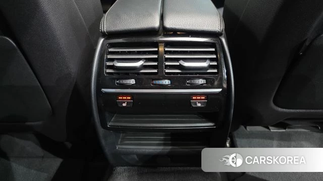 BMW 5 Series (G30) id 4371587 из Кореи 8