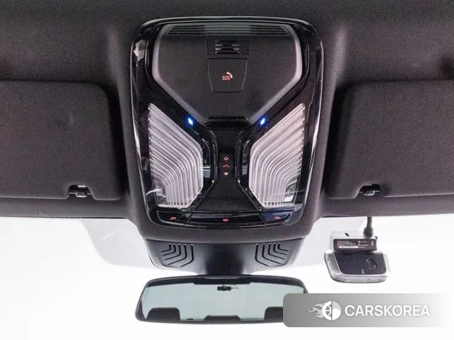 BMW 5 Series (G30) id 3338960 из Кореи 8