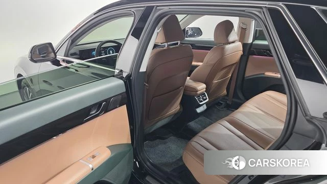 Hyundai Grandeur Hybrid (GN7) id 3883454 из Кореи 8