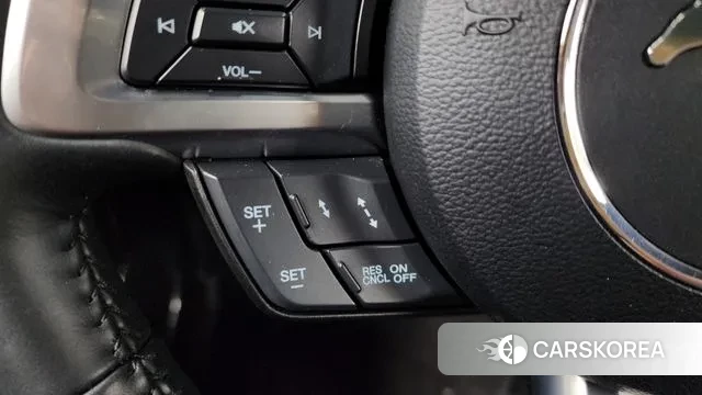 Ford Mustang id 3665839 из Кореи 8