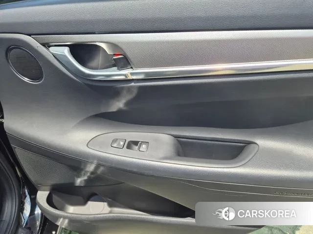 Hyundai The New Grandeur IG Hybrid id 3017737 из Кореи 8