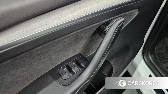 Tesla Model Y id 4623712 из Кореи 8