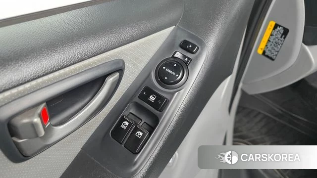 Hyundai The New Grand Starex id 3845007 из Кореи 8