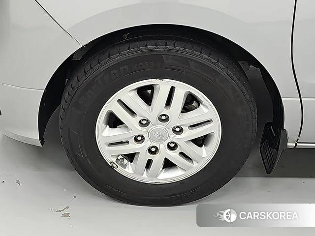 Hyundai The New Grand Starex id 4698120 из Кореи 8