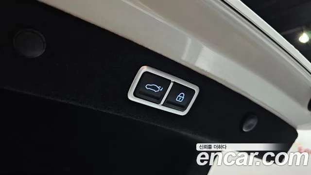 Hyundai Grandeur (GN7) id 2600260 из Кореи 8