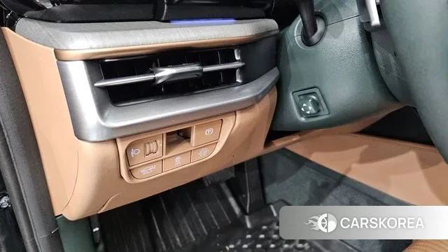 Hyundai Grandeur Hybrid (GN7) id 3670118 из Кореи 8