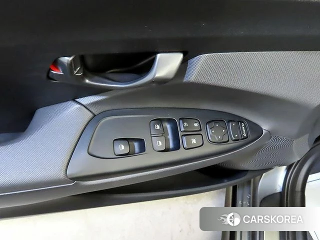 Hyundai Veloster (JS) id 4294574 из Кореи 8