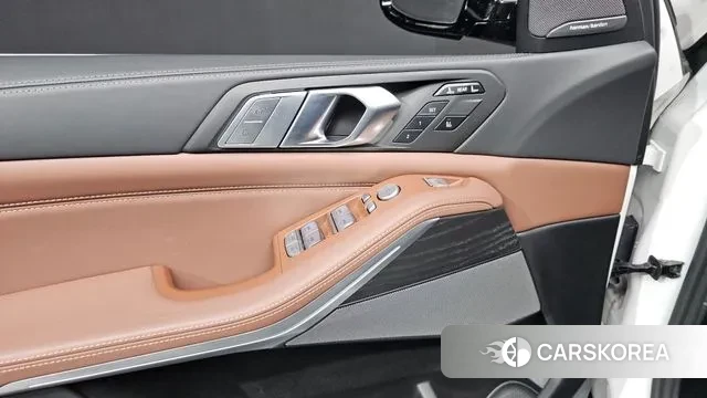 BMW X7 (G07) id 3513135 из Кореи 8