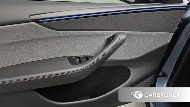 Tesla Model Y id 3614362 из Кореи 8