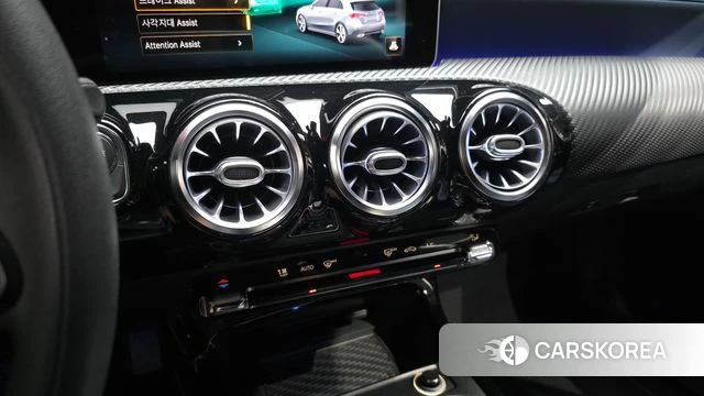 Mercedes-Benz A-Class W177 id 4722287 из Кореи 8