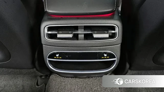 Genesis GV70 id 3680749 из Кореи 8