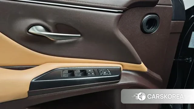 Lexus ES300h 7th generation id 3045461 из Кореи 8