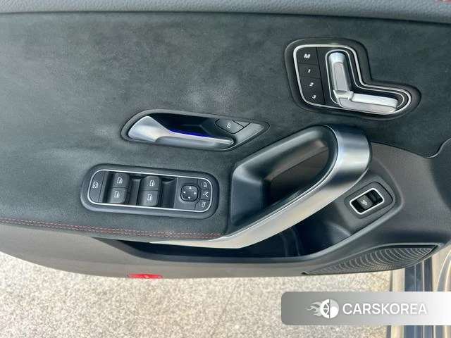 Mercedes-Benz CLA (import) id 4264540 из Китая 8