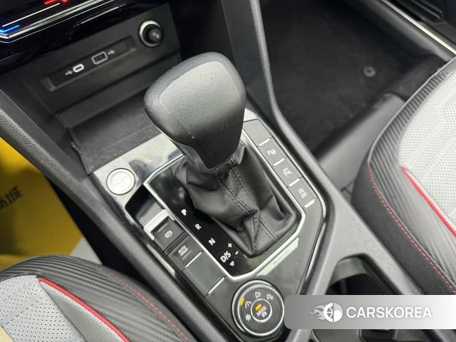 Volkswagen Tiguan L id 4258580 из Китая 8