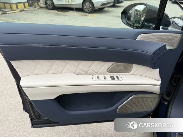 Weilai ET9 id 3908767 из Китая 8