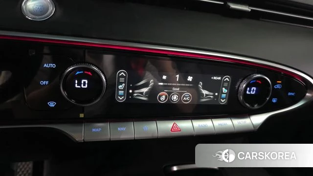 Genesis GV70 id 4793292 из Кореи 8