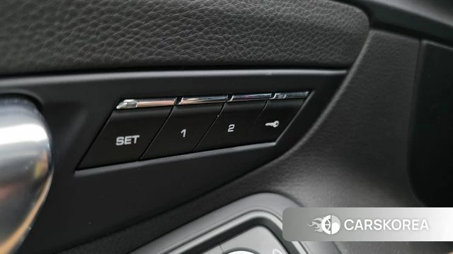 Porsche 718 Boxster id 3861074 из Кореи 8