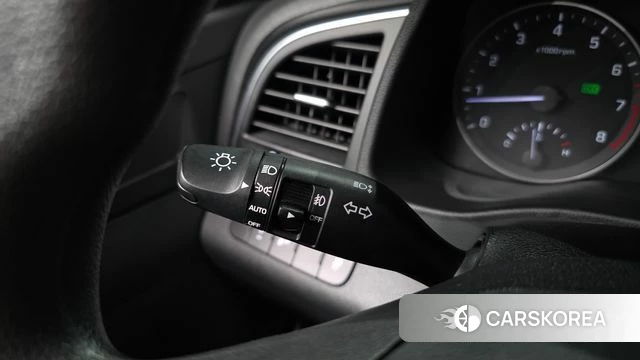 Hyundai Avante AD id 4652287 из Кореи 8