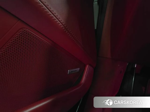 Porsche 911(992) id 4842604 из Кореи 8