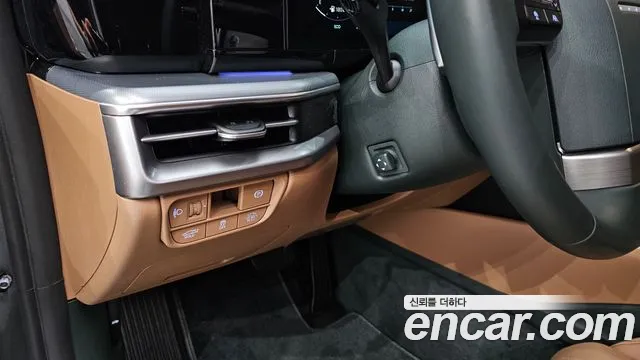 Hyundai Grandeur Hybrid (GN7) id 2816289 из Кореи 8