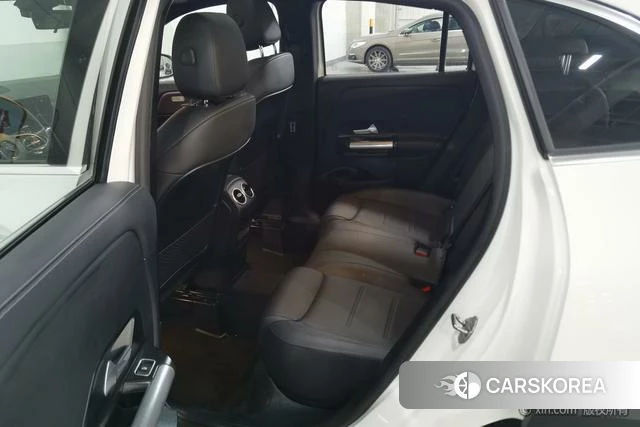 Mercedes-Benz GLA id 4320986 из Китая 8