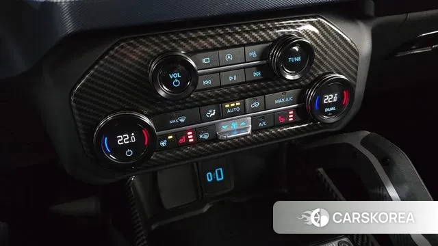 Ford Bronco 6th Generation id 3482432 из Кореи 8