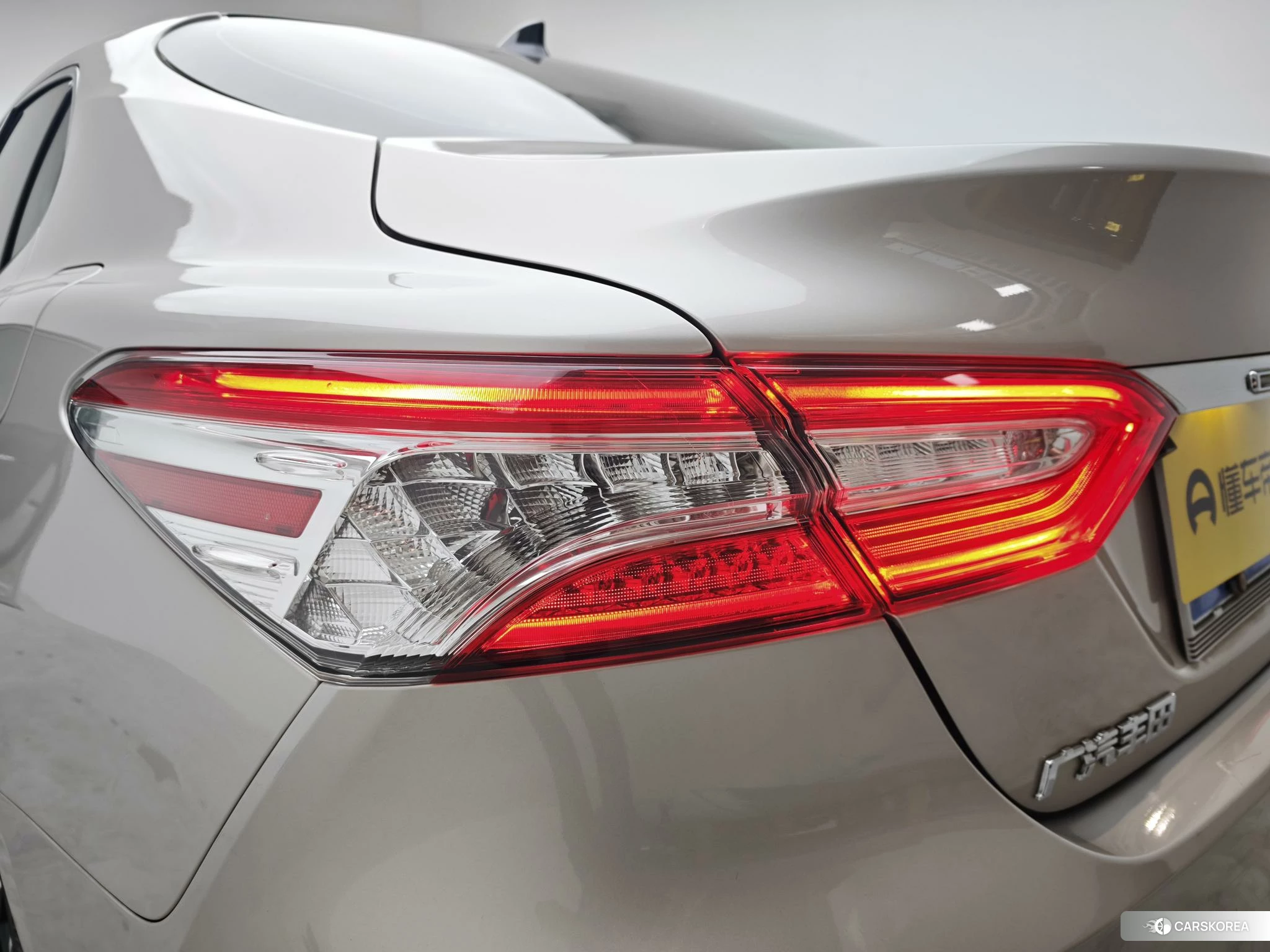 Toyota Camry id 4510782 из Китая 8