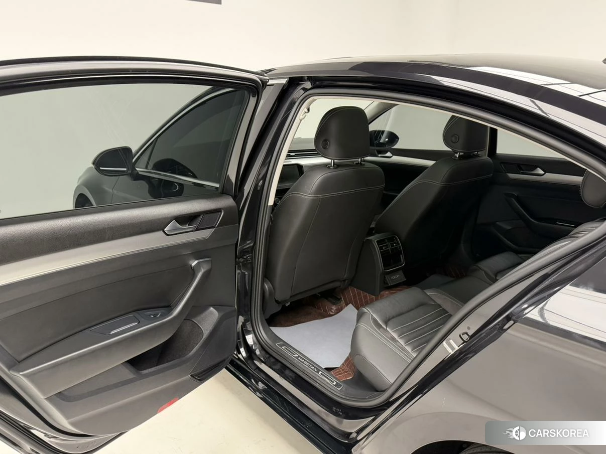 Volkswagen Magotan id 4454264 из Китая 8