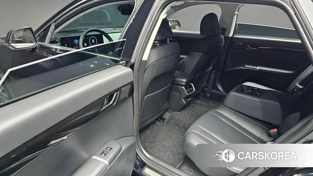 Hyundai Grandeur Hybrid (GN7) id 4016886 из Кореи 8