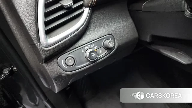 Chevrolet (GM Daewoo) The New Trax id 2732598 из Кореи 8