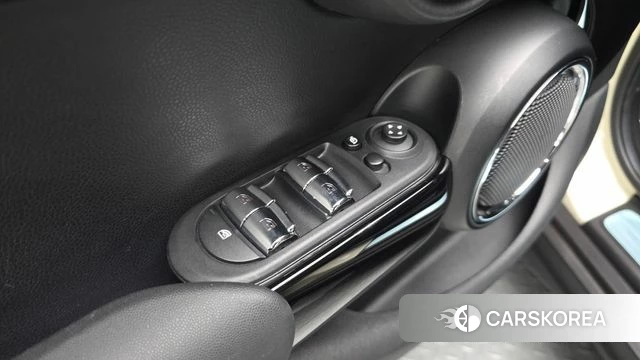 Mini Cooper id 4294230 из Кореи 8