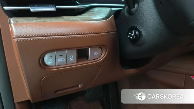 Genesis G90 (RS4) id 3812495 из Кореи 8