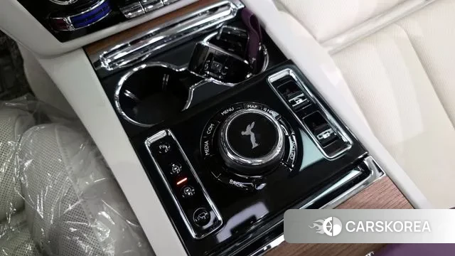 Rolls-Royce Ghost 2nd Generation id 3279392 из Кореи 8