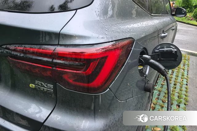 Roewe eRX5 id 4253797 из Китая 8