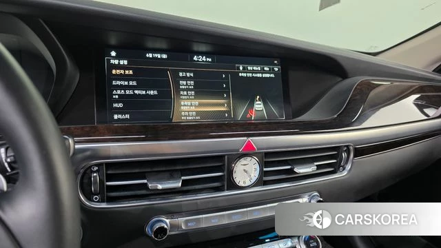 Genesis G90 id 4482410 из Кореи 8