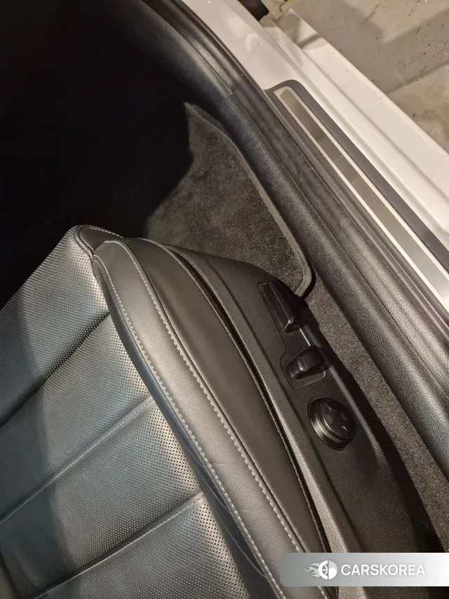 Kia Stinger id 3713862 из Кореи 8