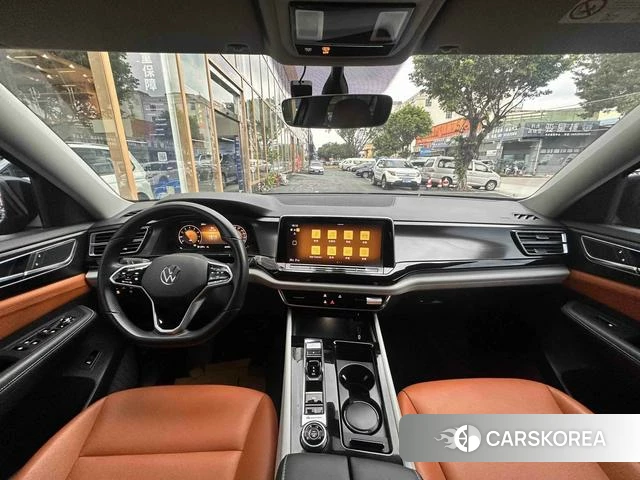 Volkswagen Tourang id 4314857 из Китая 8