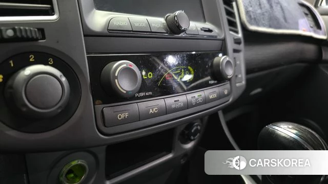 Ssangyong Korando Turismo id 4733015 из Кореи 8